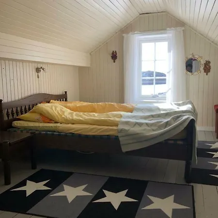 Charming Cabin By The Sea *